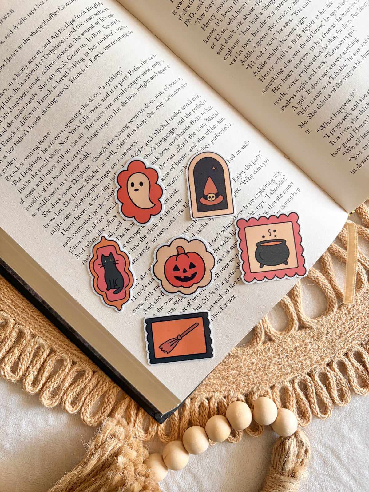 6 mini orange halloween stickers pack
