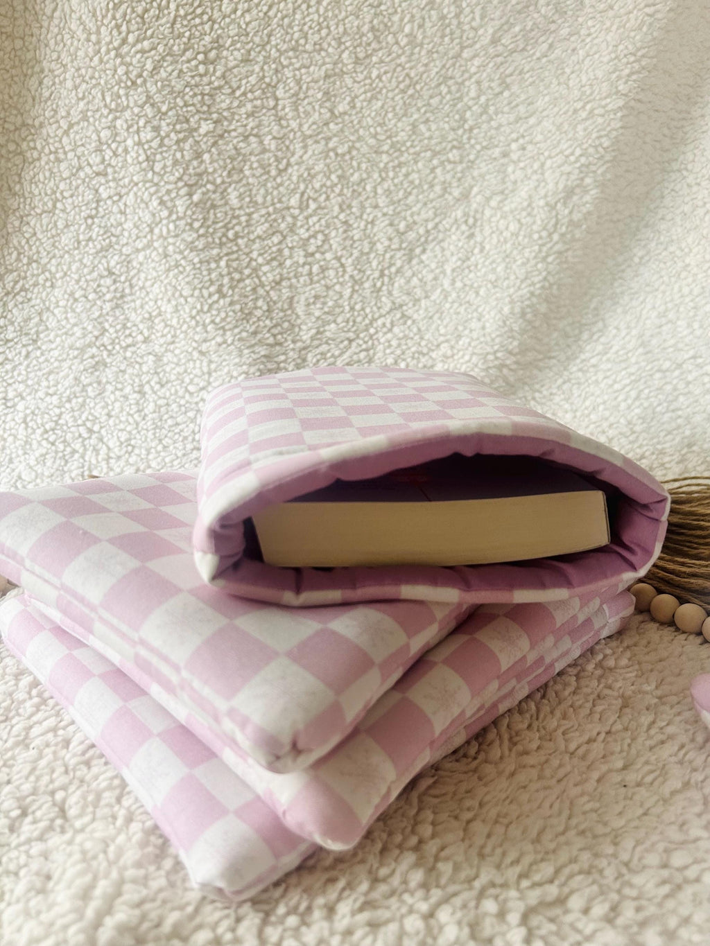 lavender snow book & kindle sleeve