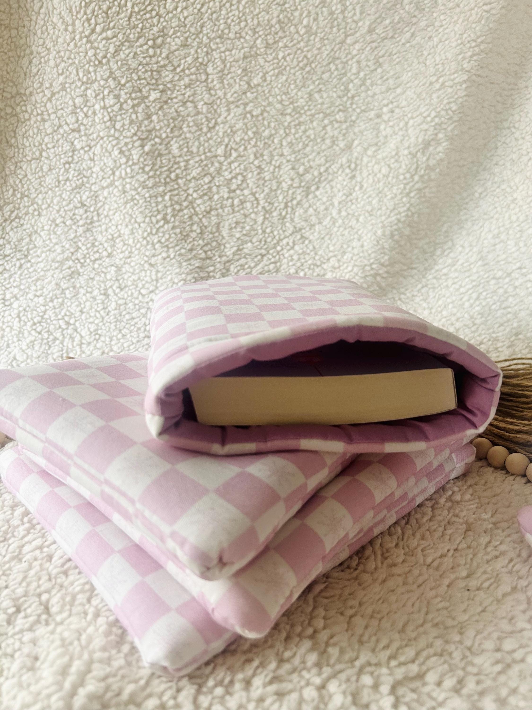 lavender snow book & kindle sleeve