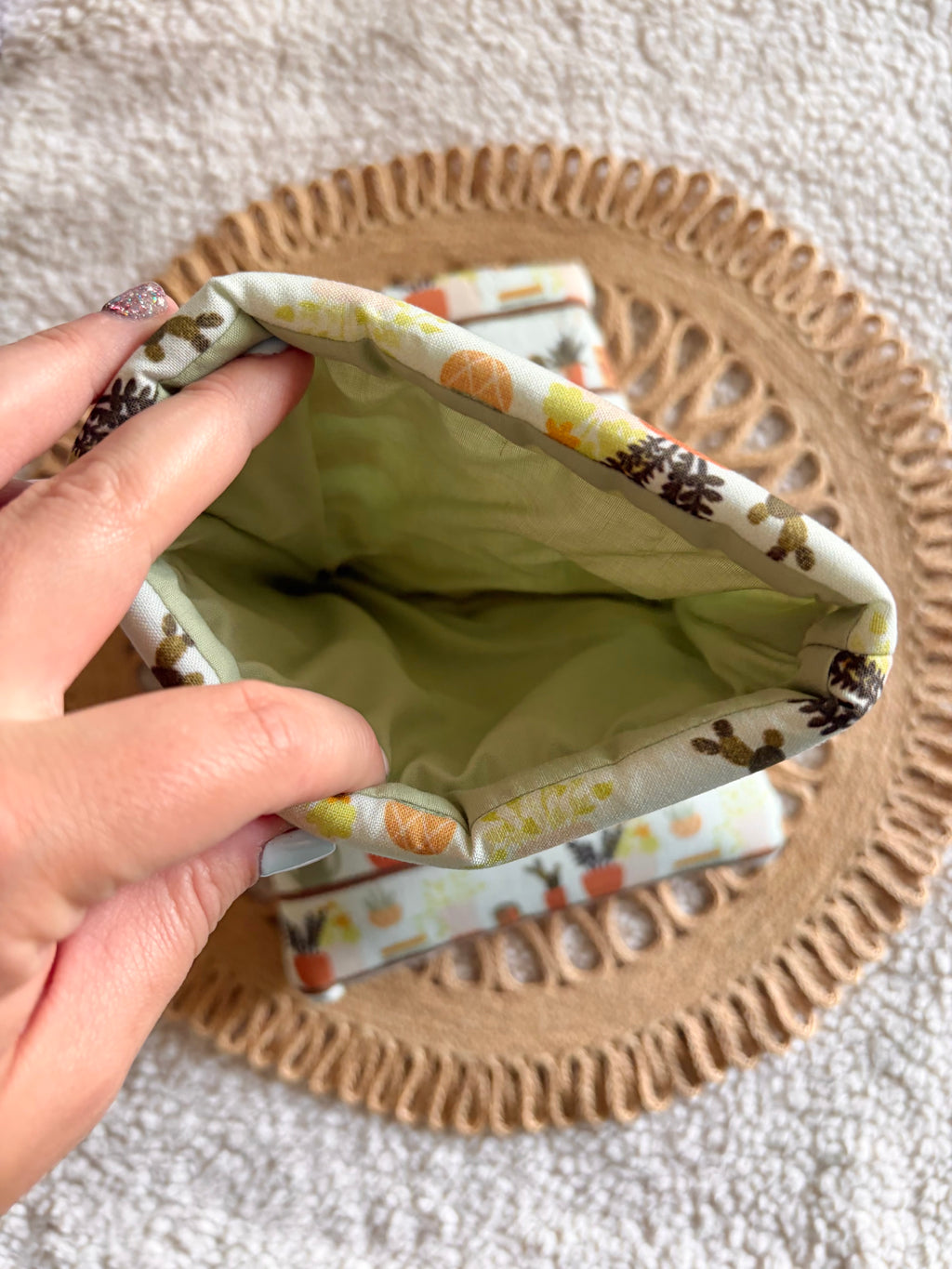 plant shelf book & kindle sleeve