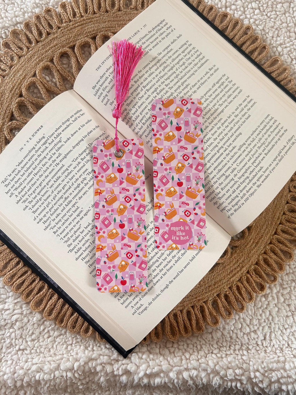 picnic bookmark