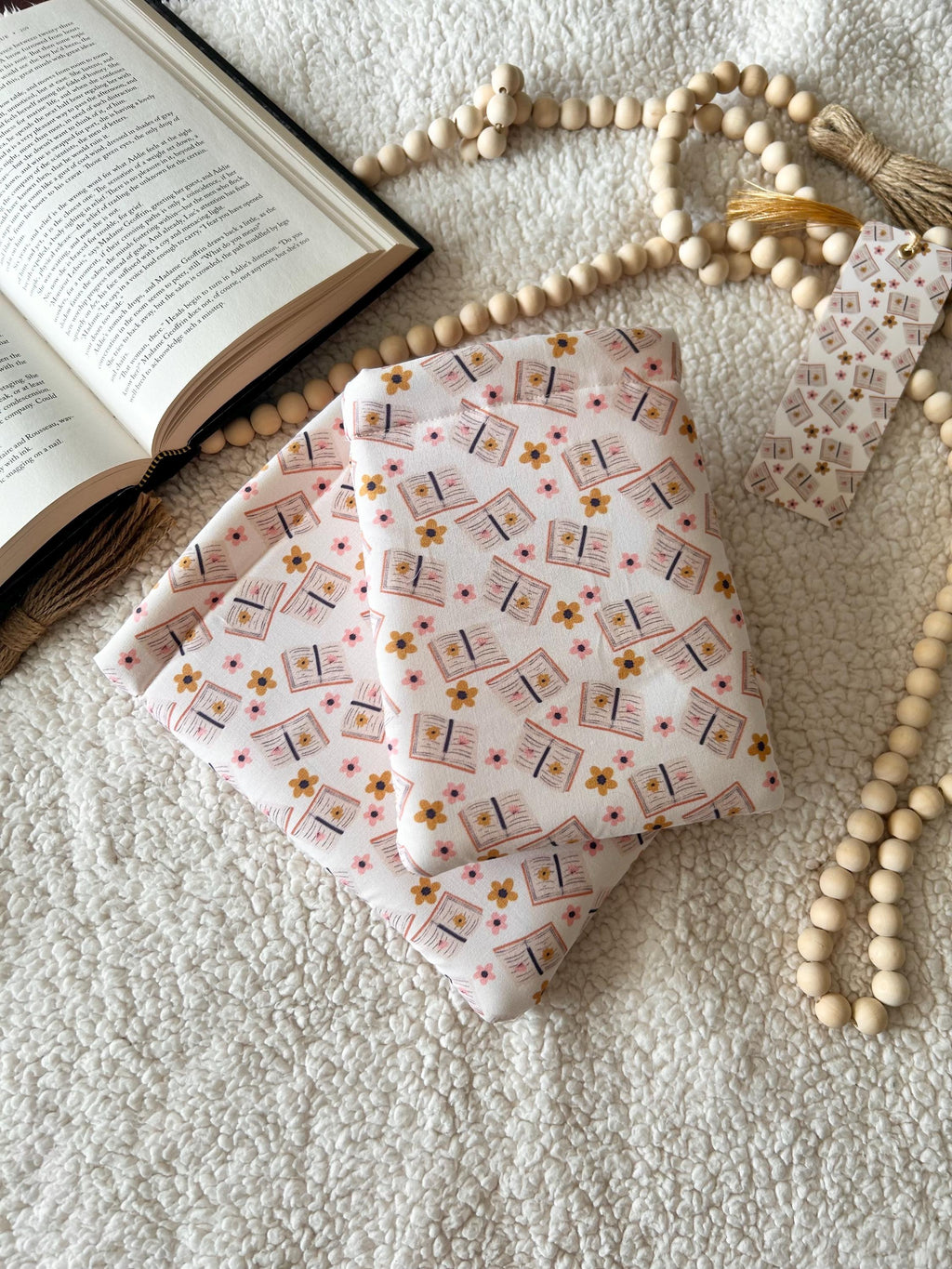 spring reading book & kindle sleeve