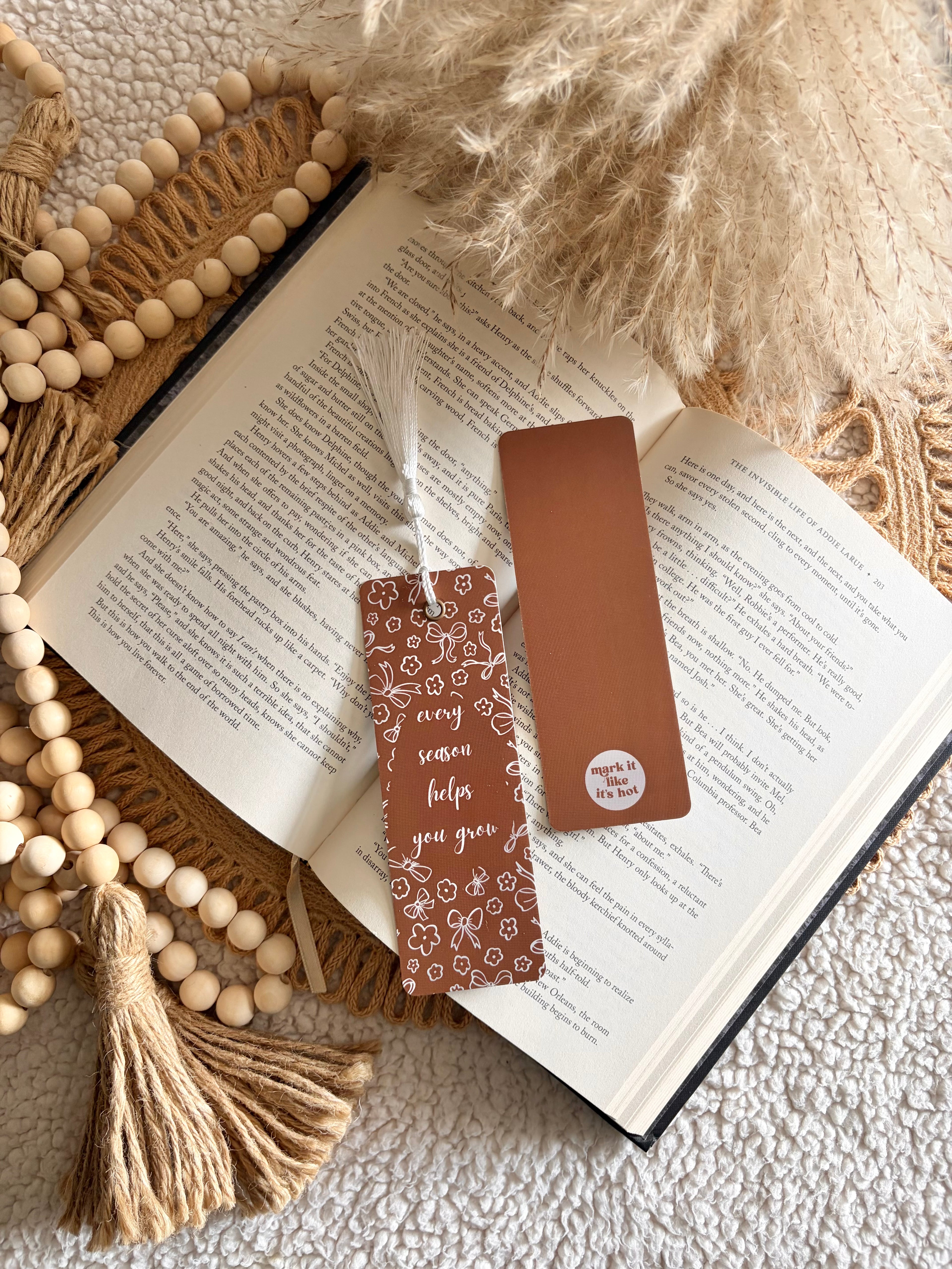 every season helps you grow bookmark