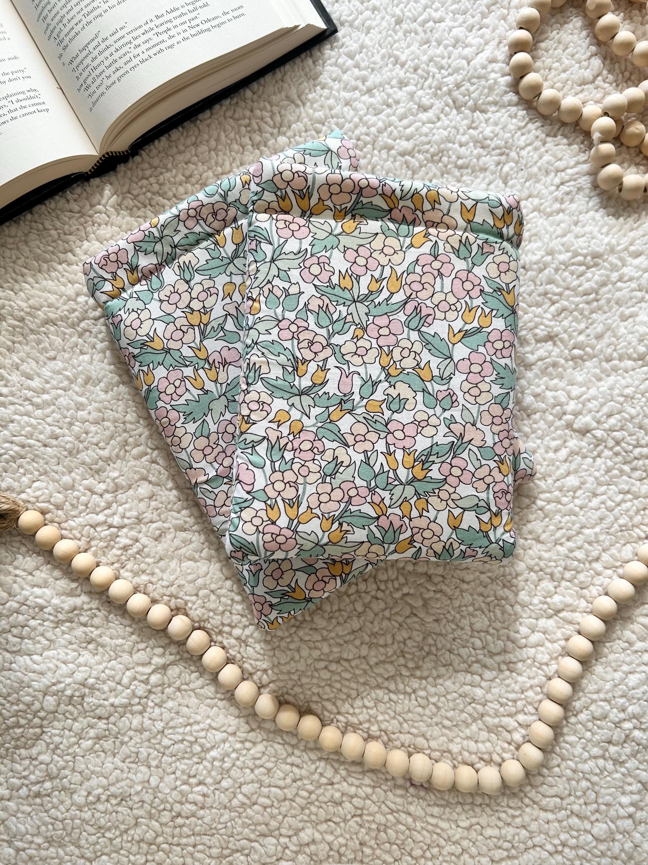 spring blooms book & kindle sleeve