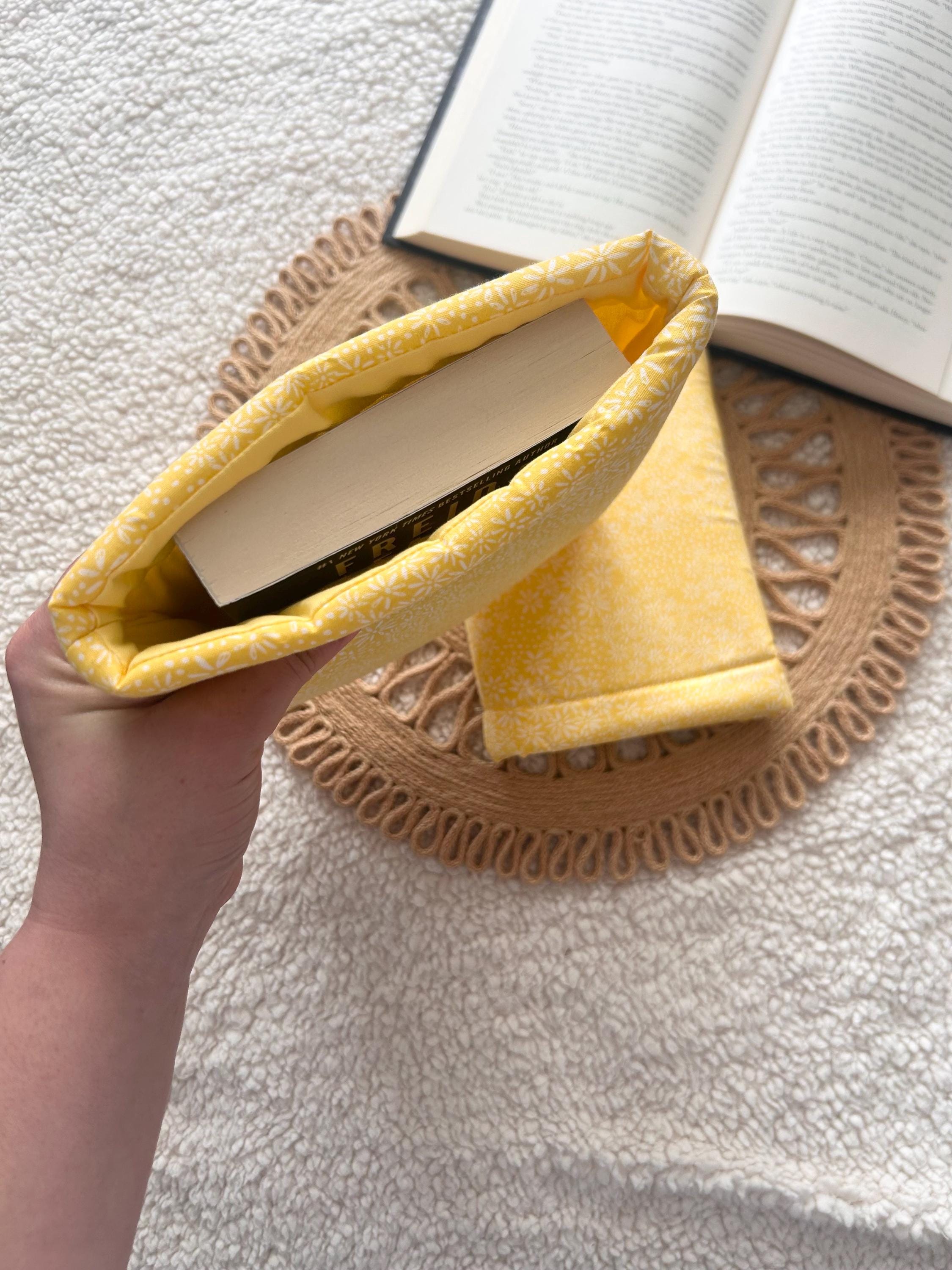 yellow ditsy floral book & kindle sleeve
