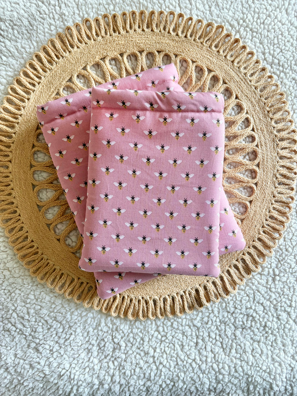bee book & kindle sleeve