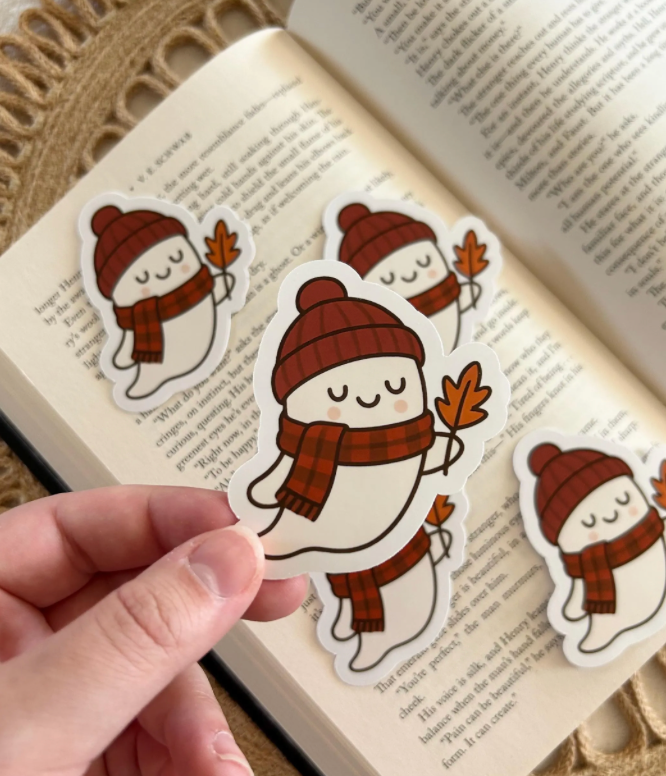 fall ghostie with leaf sticker