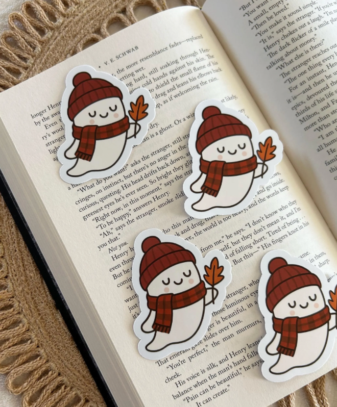 fall ghostie with leaf sticker