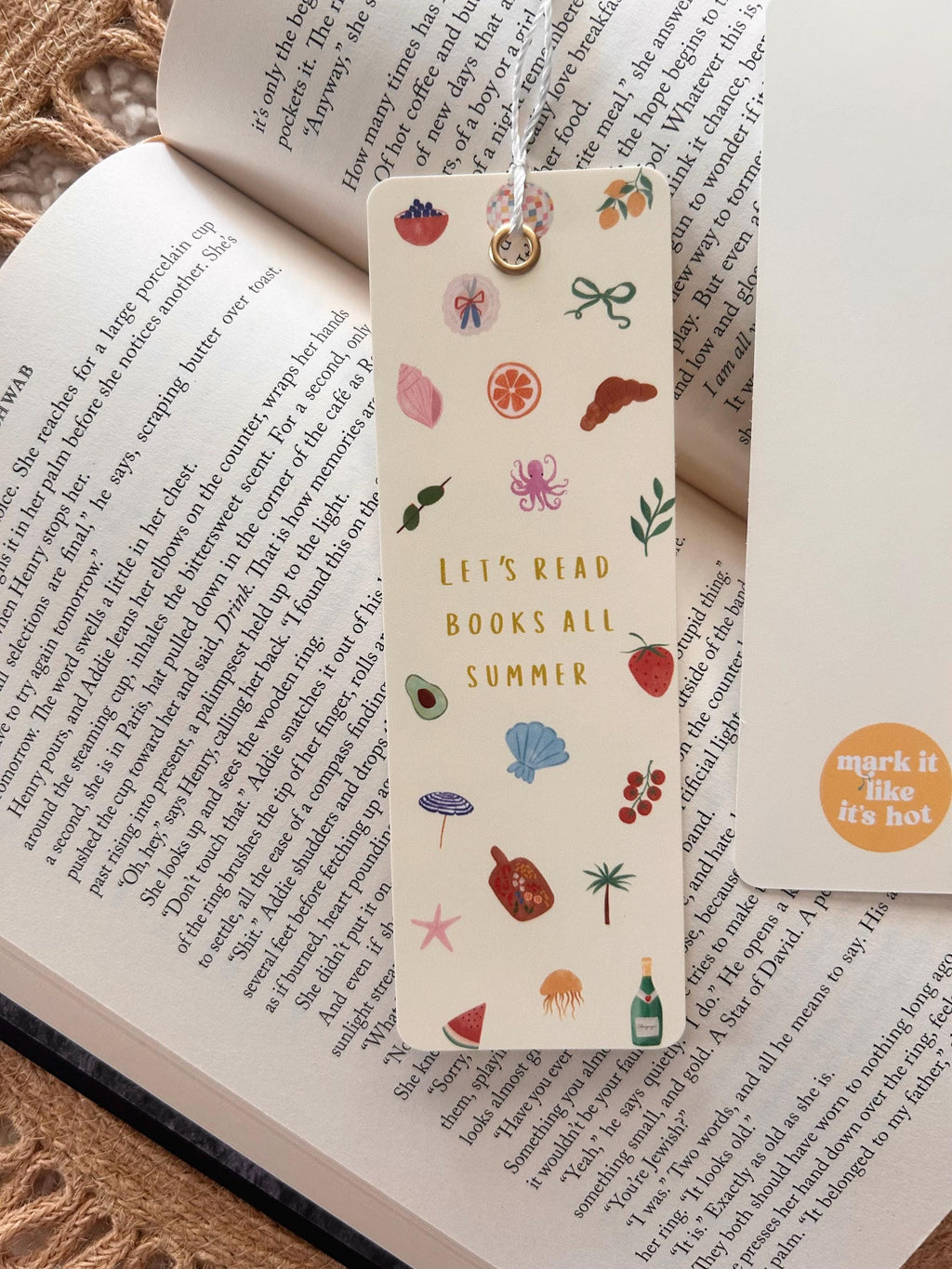 let's read books all summer bookmark