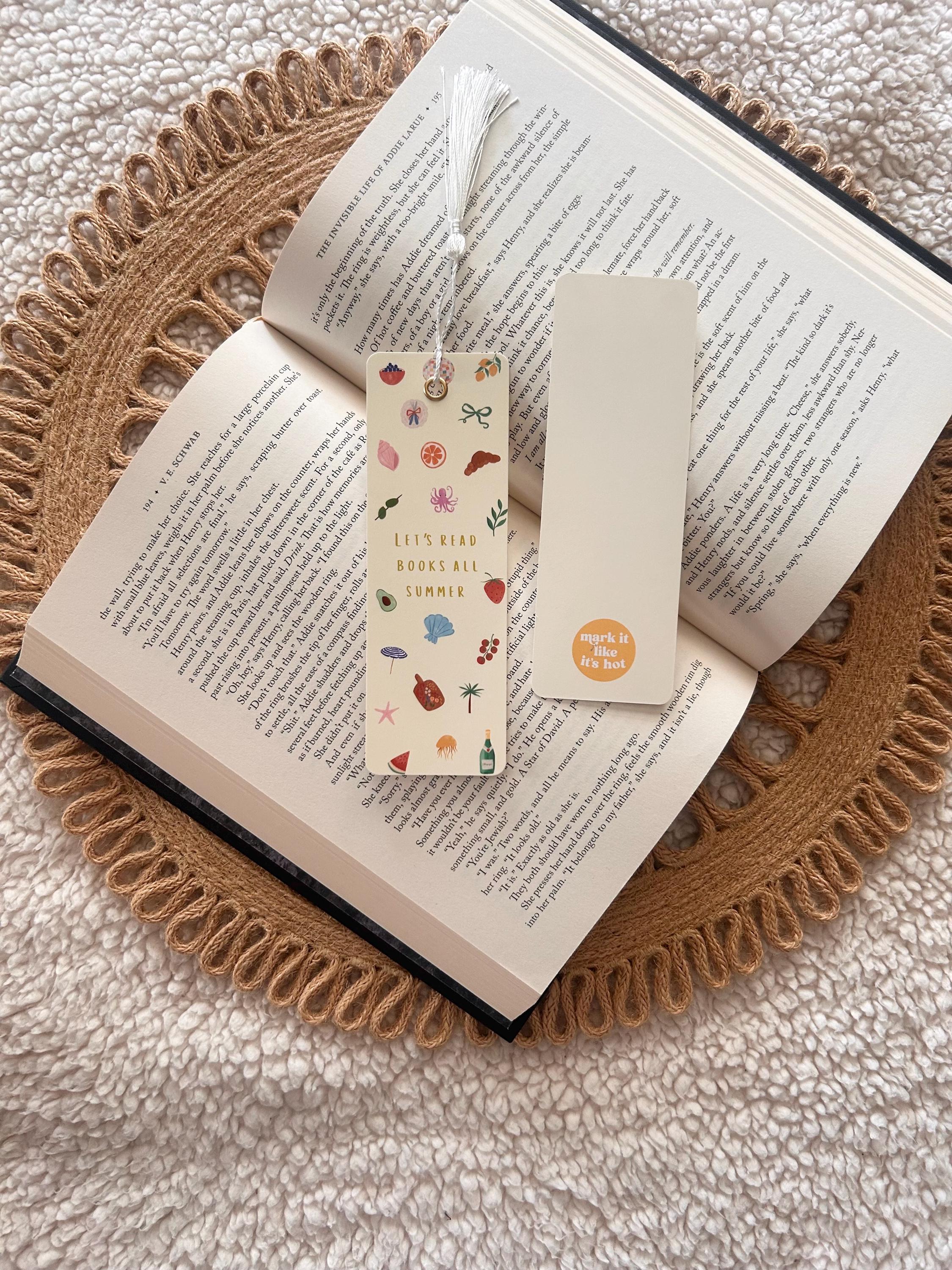 let's read books all summer bookmark