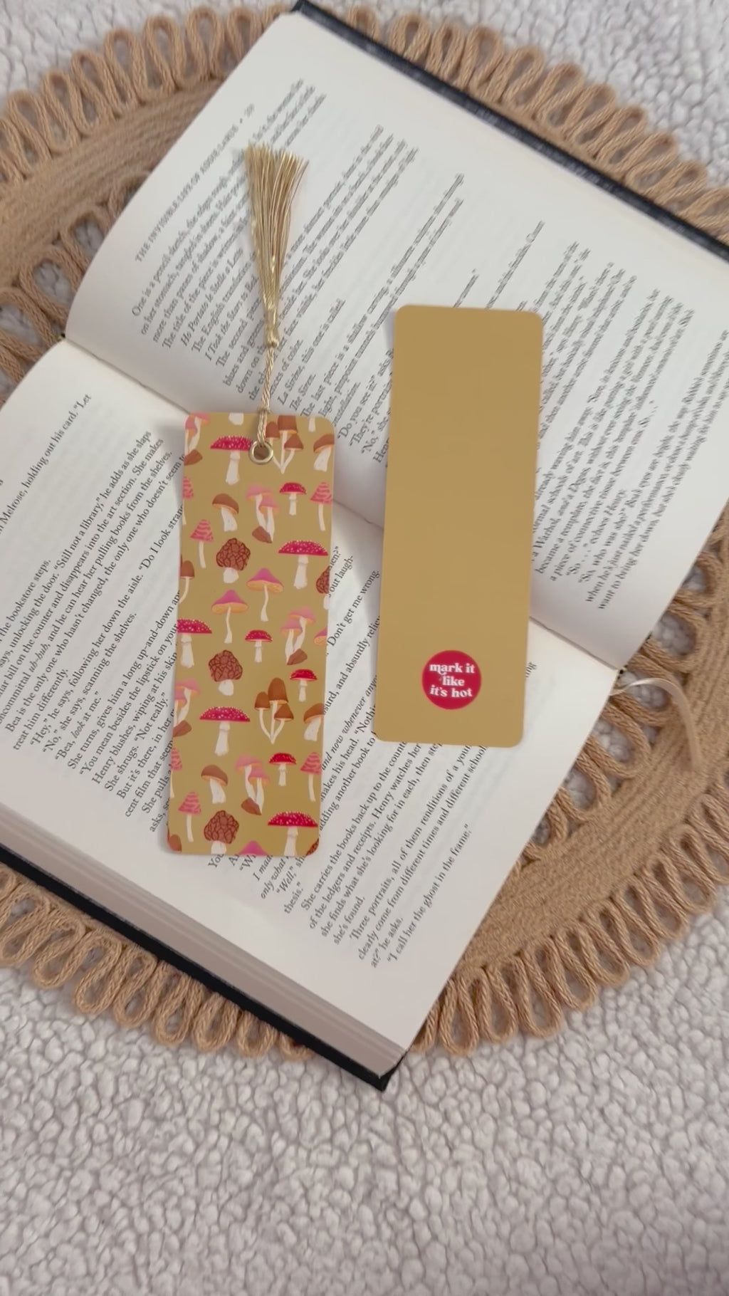 mushroom bookmark