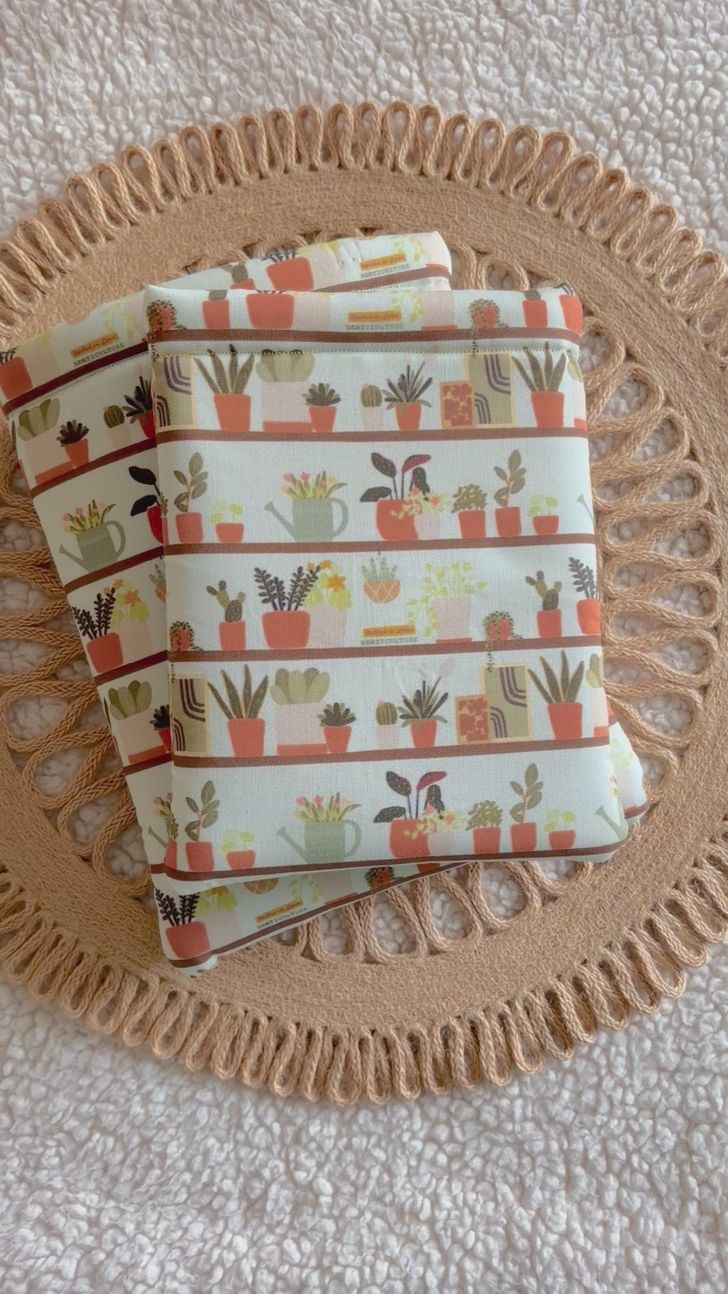 plant shelf book & kindle sleeve