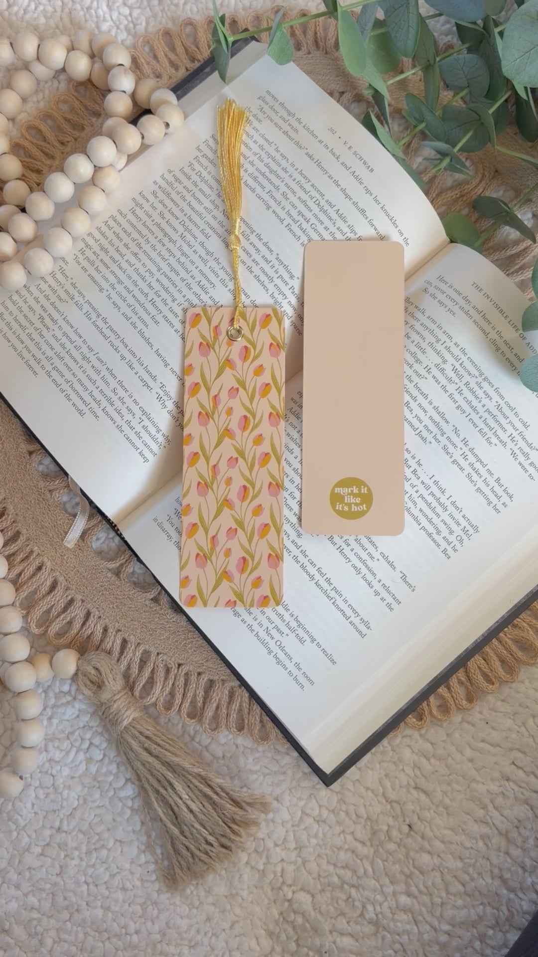 Tulips bookmark