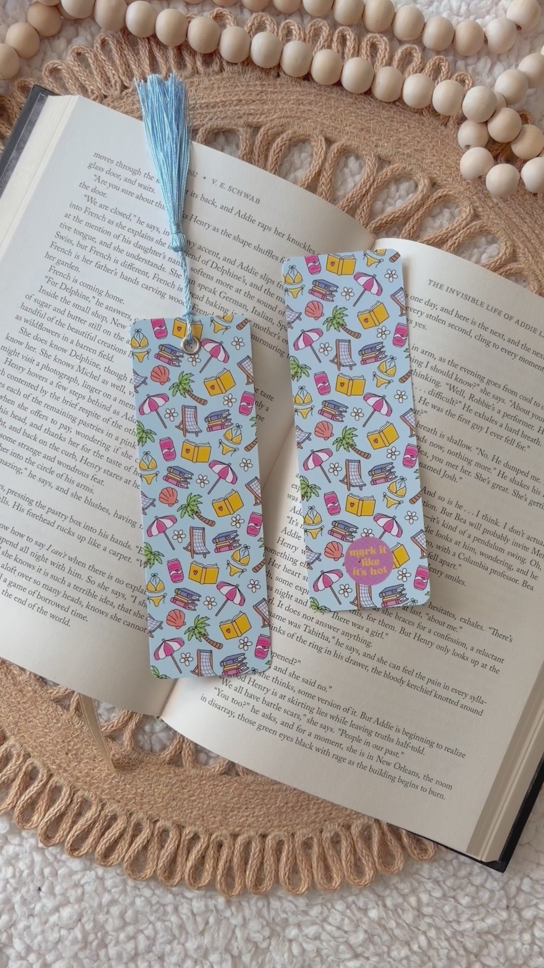 beach read bookmark