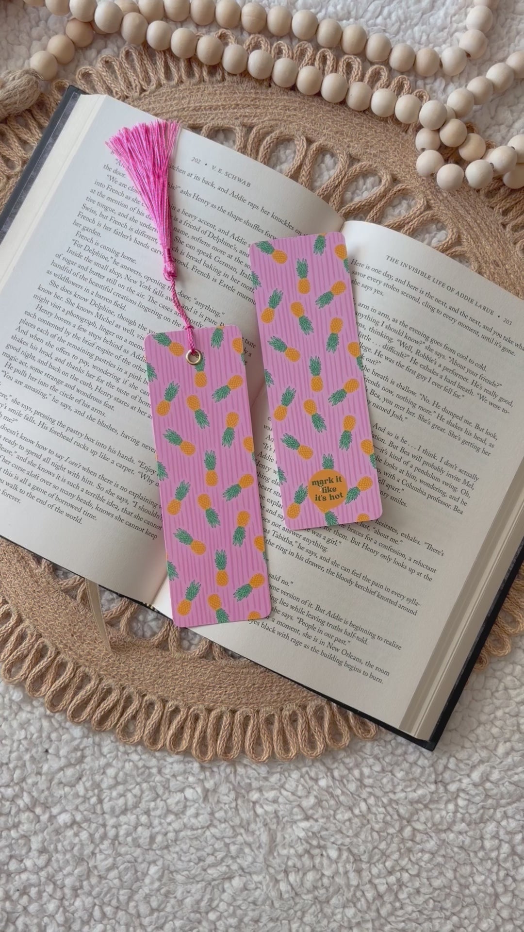 pineapple bookmark