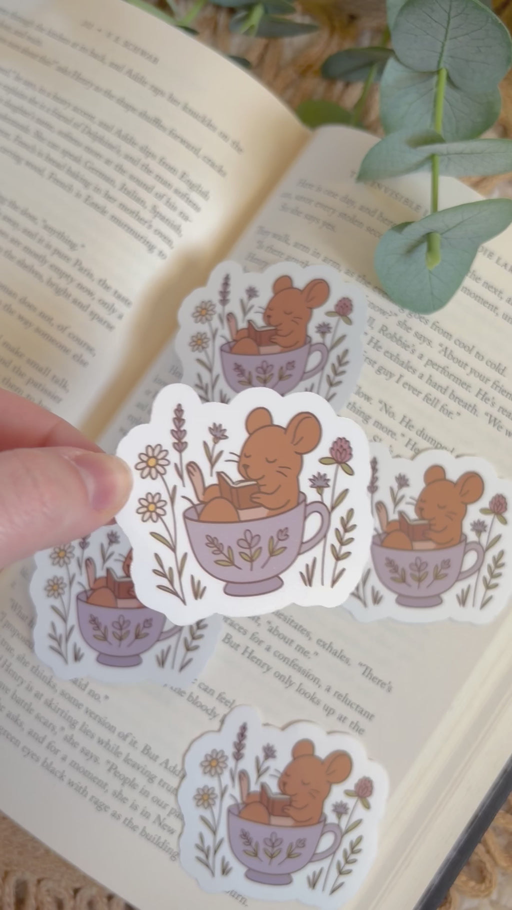 mouse reading sticker
